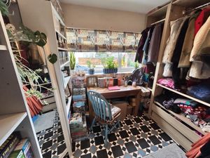 Photo 16- click for photo gallery